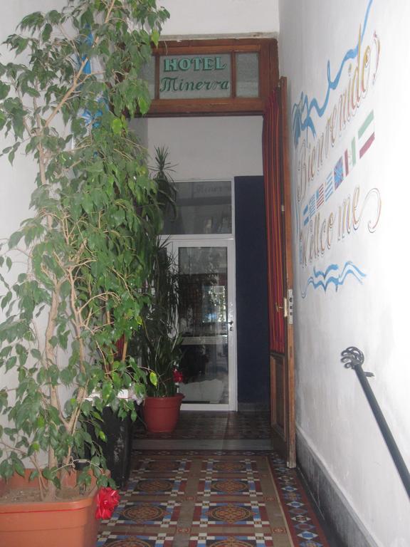 Hotel Minerva Buenos Aires Bagian luar foto